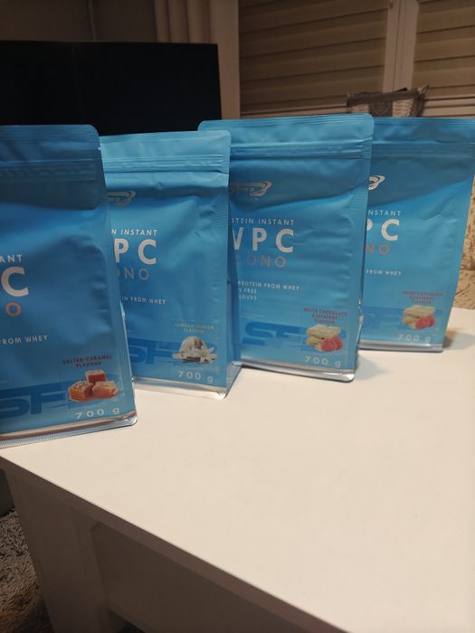 4 odżywki białkowe Wpc econo 700g