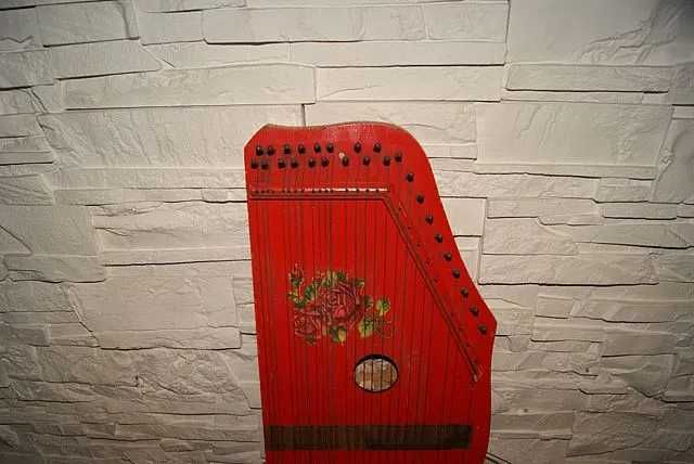 Cytra mandolina instrument