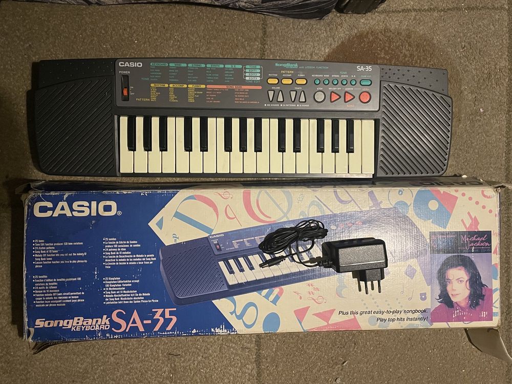 Casio SA-35 Keyboard Piano