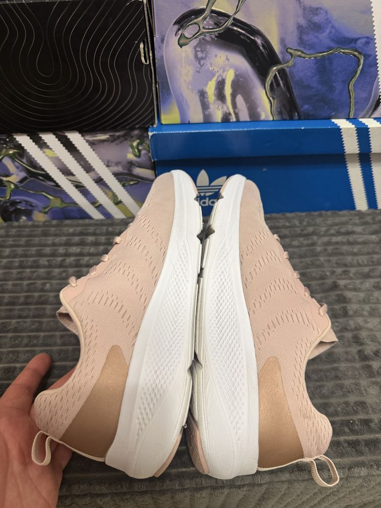 Жіночі кросівки для бігу Skechers 41,5(27см) оригінал