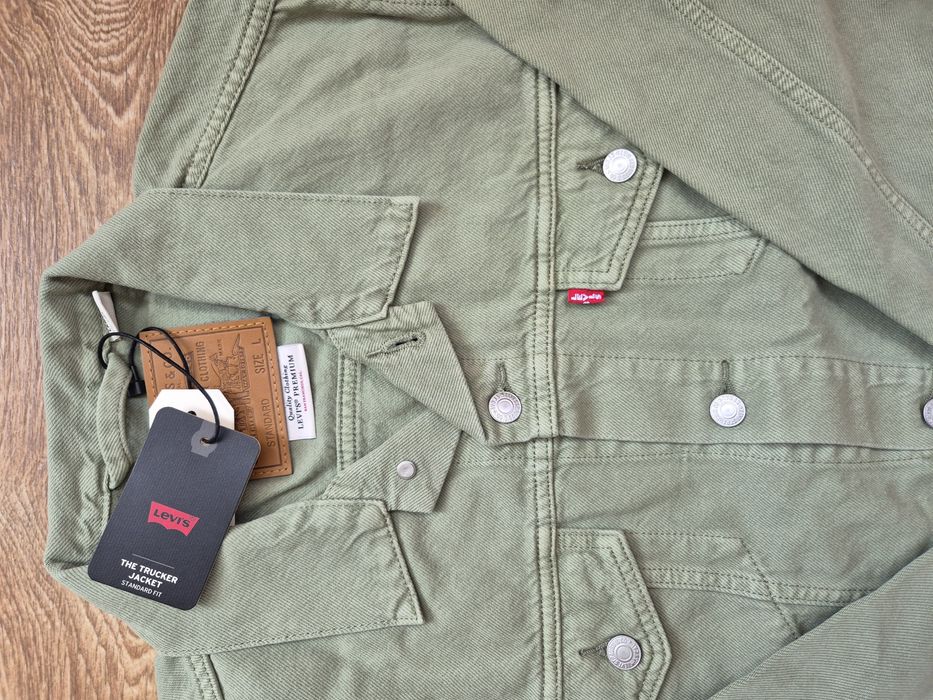 Новий чоловічий джинсовий піджак (джинсовка) Levis розмір [M/L]