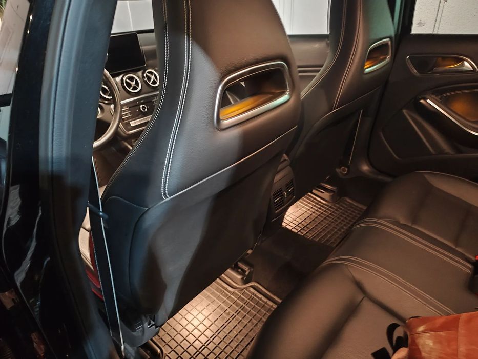 Mercedes-Benz GLA 220 d 7G-DCT AMG Line