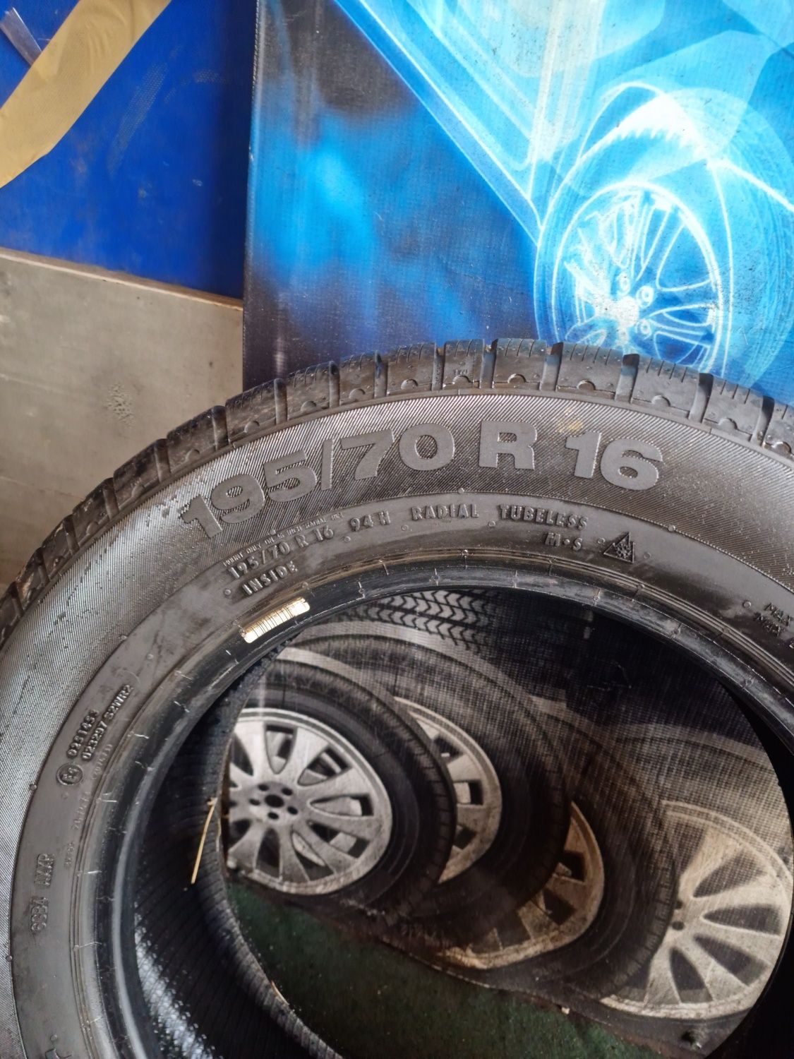 Opony zimowe 195/70/16 Continental Komplet jak Nowe 9mm!!