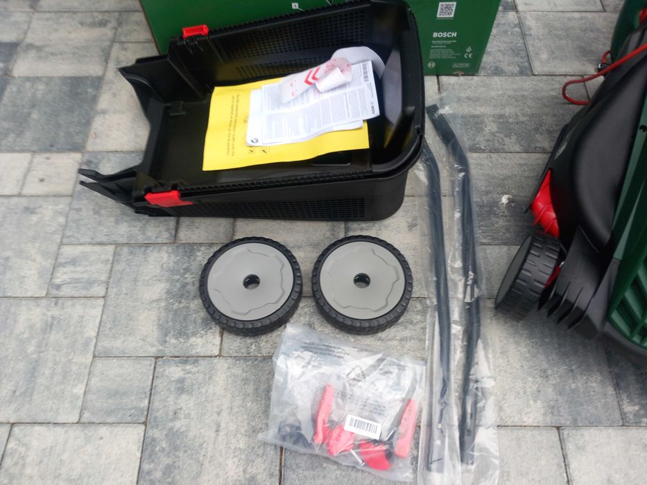 Kosiarka elektryczna Bosch Rotak 37-570 fabr. nowa !!