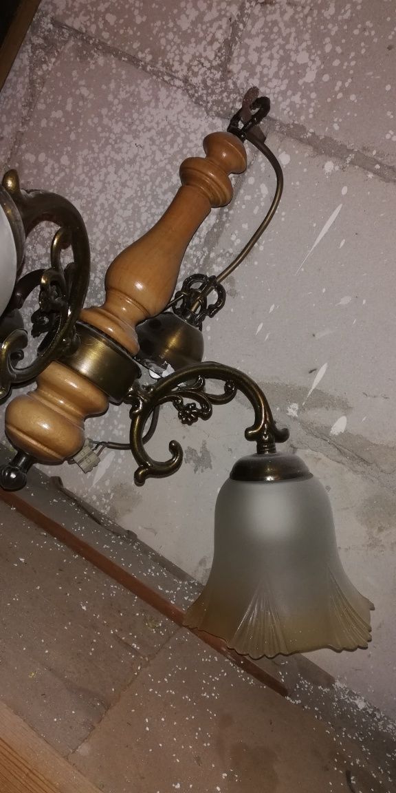 Żyrandol 3 punktowy drewno mosiądz