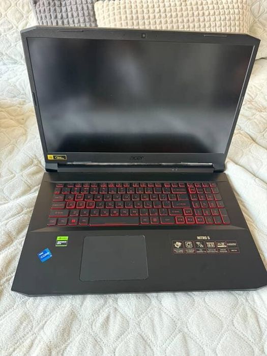 Acer Nitro 5 17" - CPU I7, GPU 3050, SSD M.2- 1000 Mb