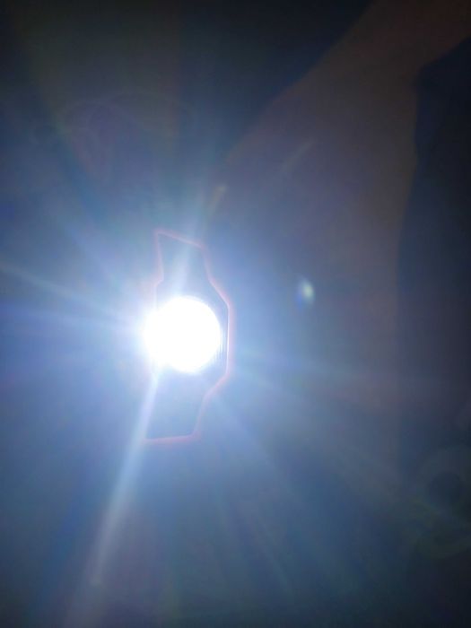 Lanterna pra pesca ou pra grutas ou outros trabalhos