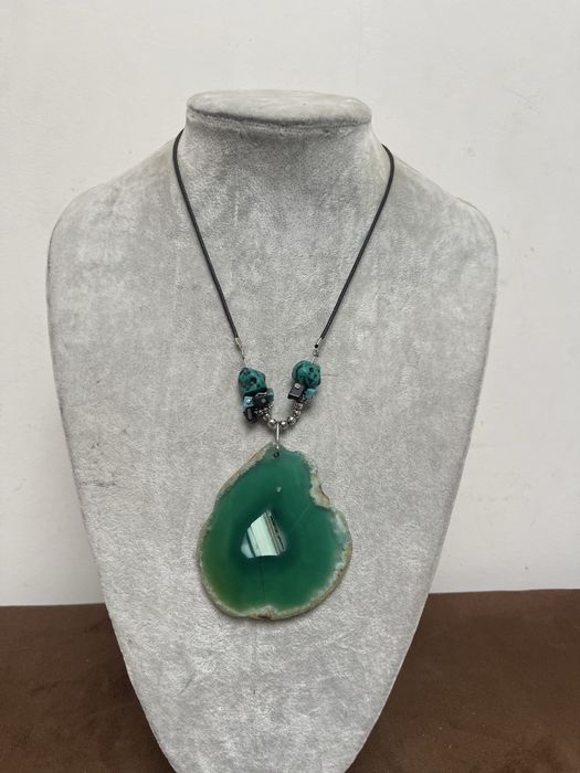 Stary Naszyjnik z Kamieniam z Prl