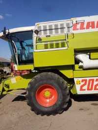 Kombajn Claas Mega 202