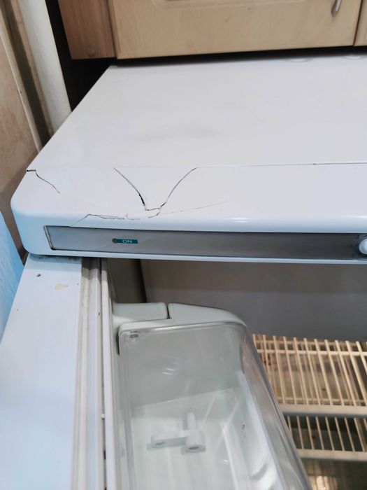 Холодильник Stinol-232Q, робочий, 2000р, висота 1,25м