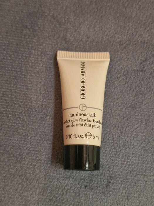 Podkład armani luminous silk 5
