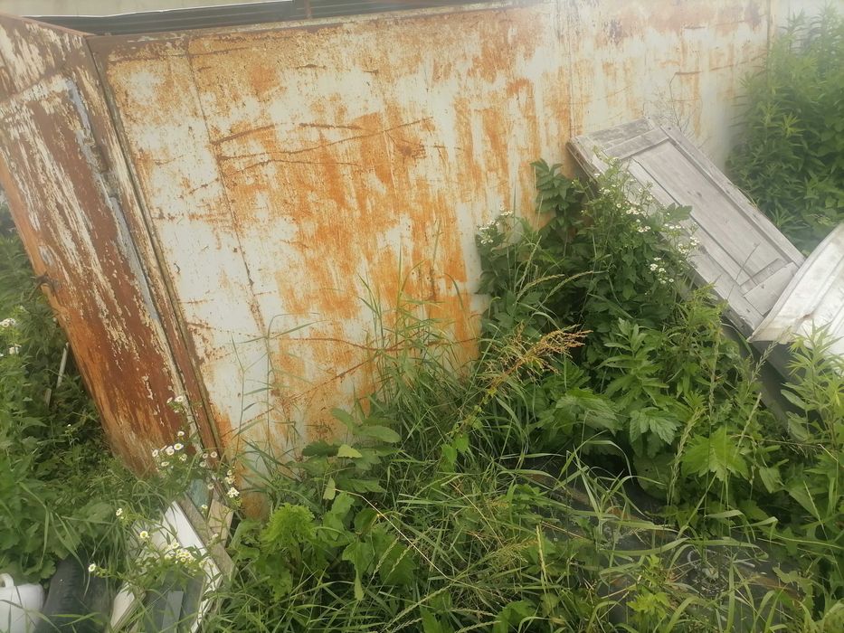 Продам розбірний гараж з листової сталі