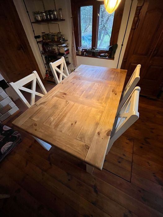 Stół drewniany + 4 krzesła