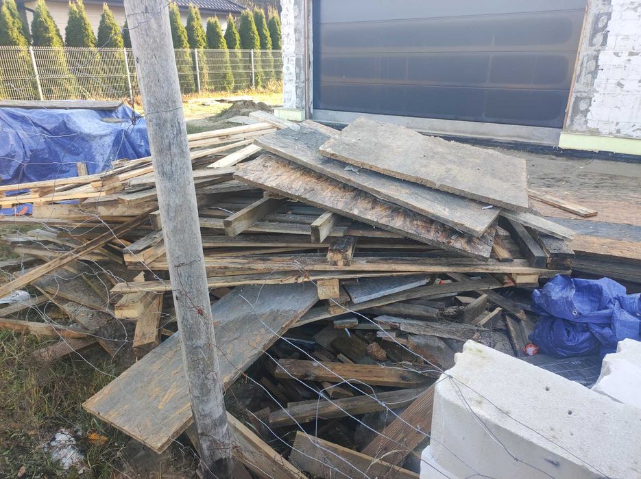 opał z używanych desek