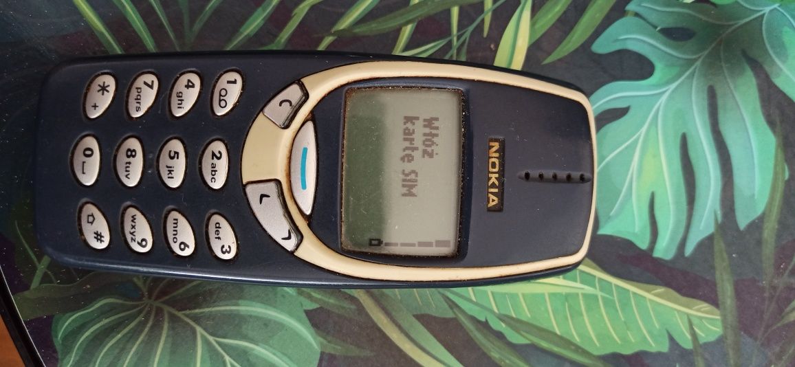 Nokia 3310 włącza się