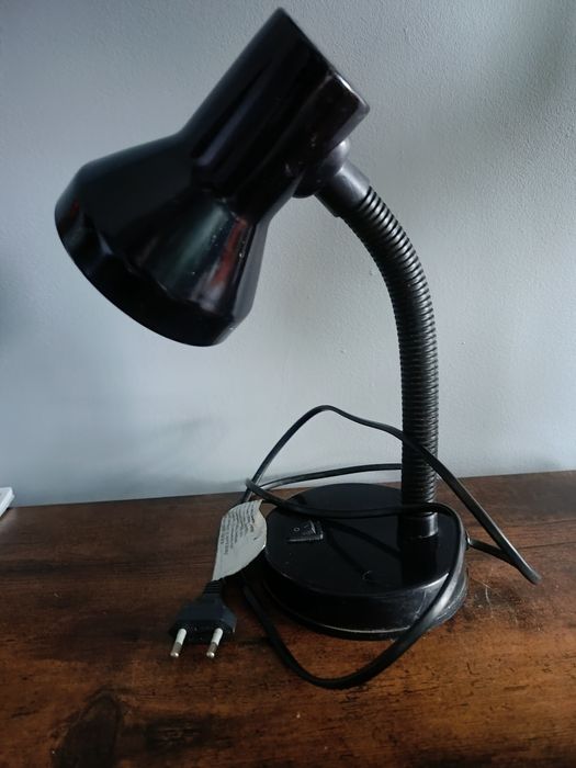 Lampka biurkowa żarówka energooszczędna gratis