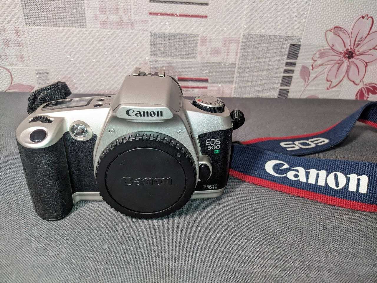 Плівковий фотоапарат Canon EOS 500N