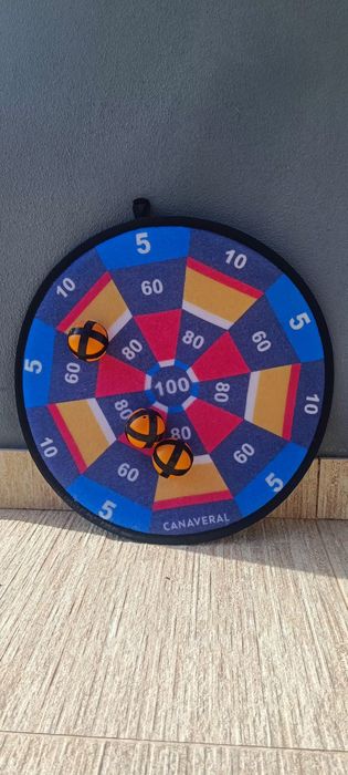 Jogo de dardos auto aderente