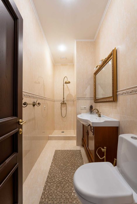 ID 560. Без %. Будинок з неймовірним краєвидом, с. Хлепча