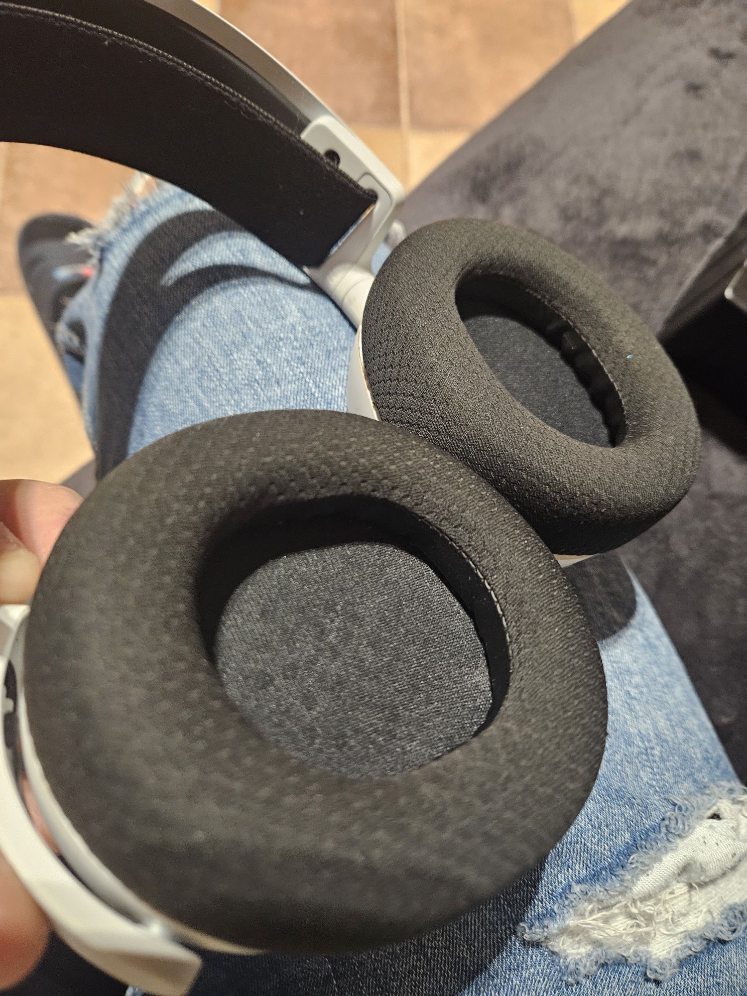 Sprzedam słuchawki bezprzewodowe steelseries arctis 7+ super stan!