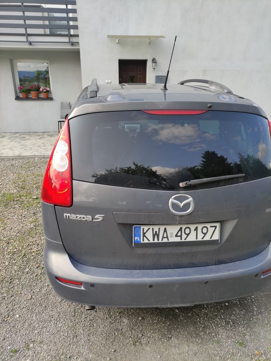 Samochód osobowy Mazda 5
