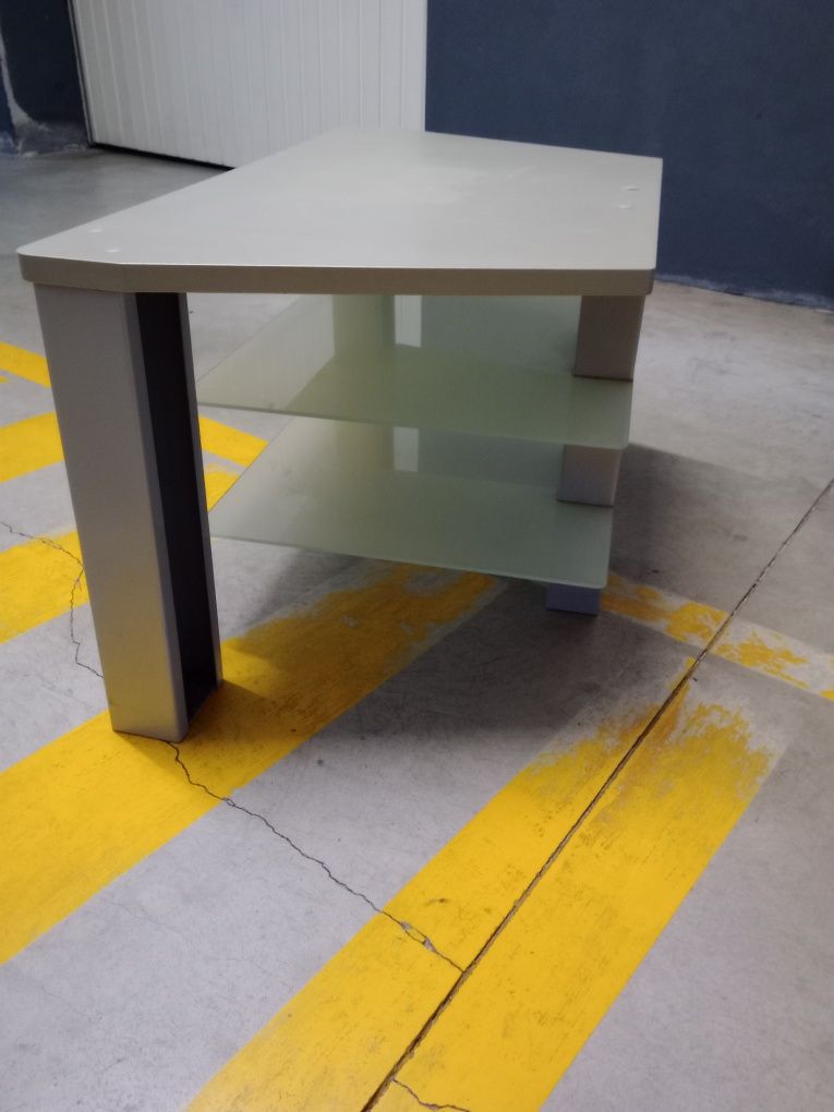 Movel de Tv com 2 prateleiras