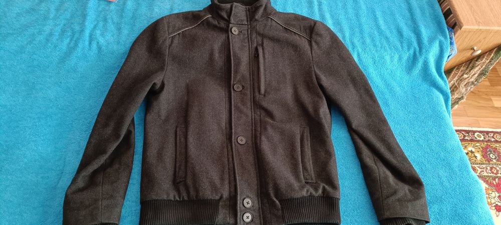 Пальто Reserved чорне