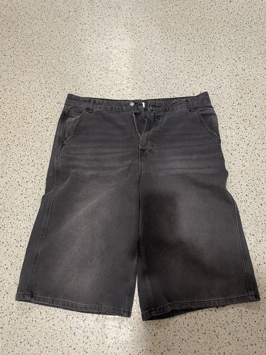 Шорты bershka skater