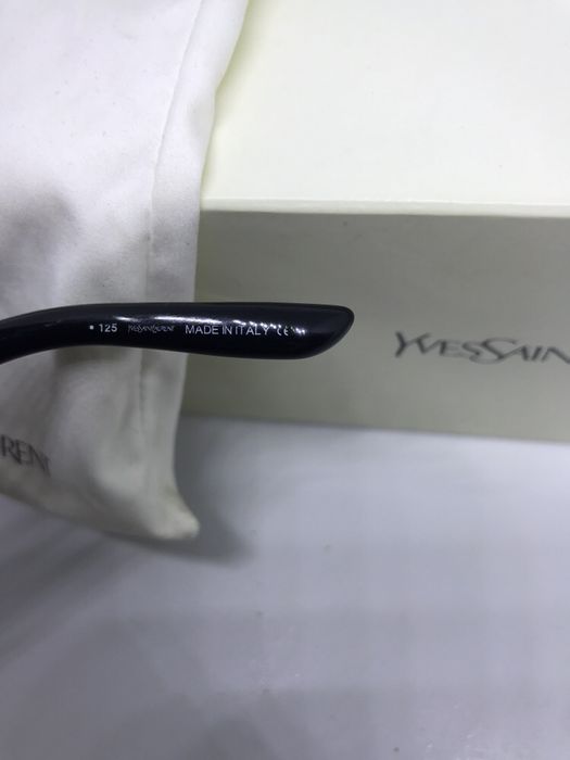 Óculos de Sol Yves Saint Lauren