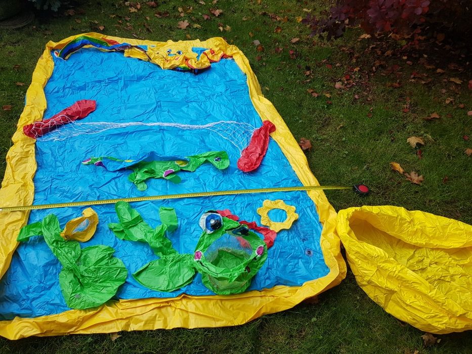 Basen dmuchany dla dzieci