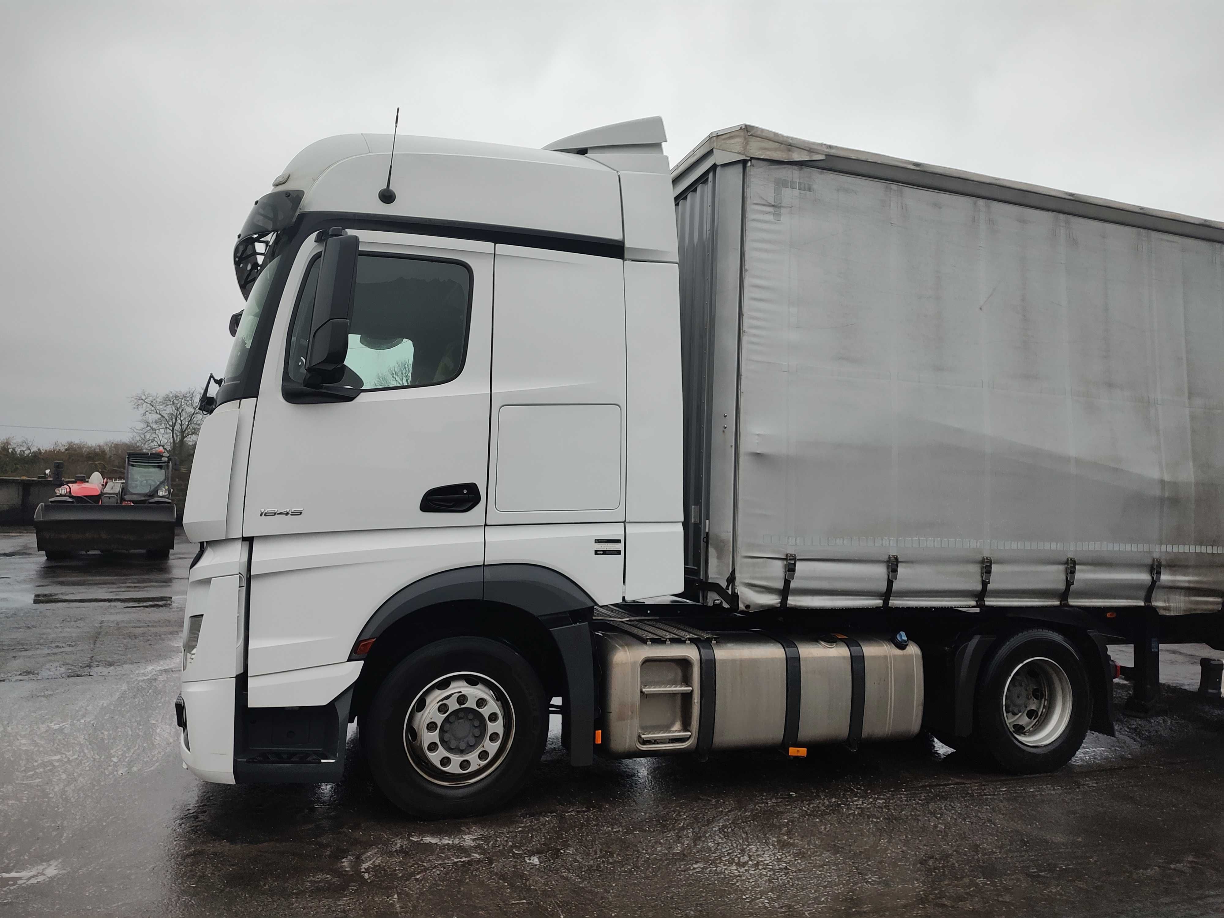 MERCEDES Actros rok 2019