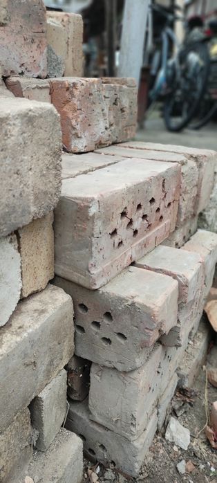 Продам кирпичи недорого
