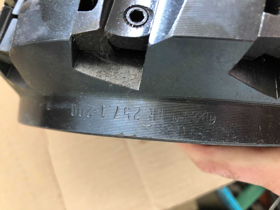 głowica frezarska fi 200 z płytkami SPKN polska JELENIA GÓRA