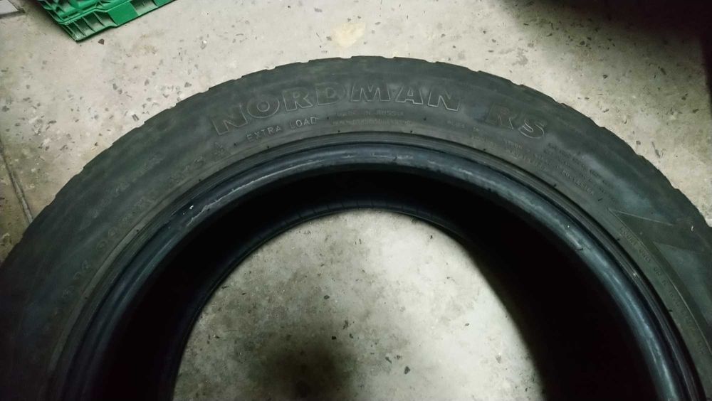 шини зимові Nordman RS