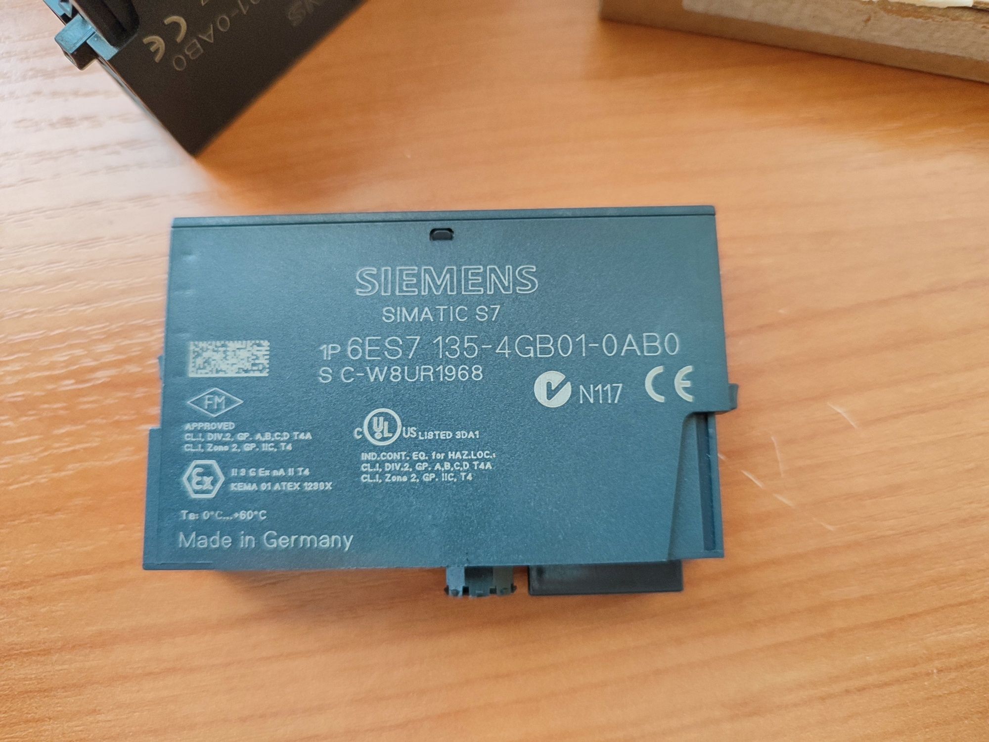 Продам Модулі Siemens 6ES7 135-4GB01-0AB0 та інші (в описі)