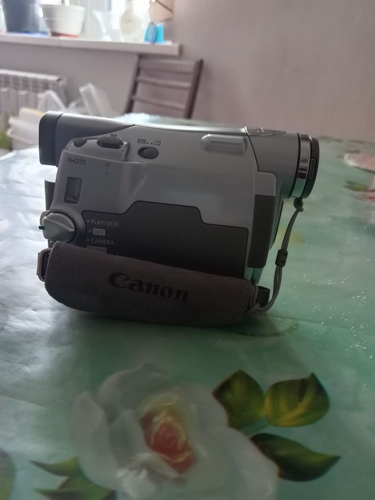 Камера Canon  вживане