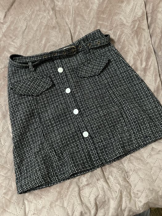 250 , 200 , 280 , 100