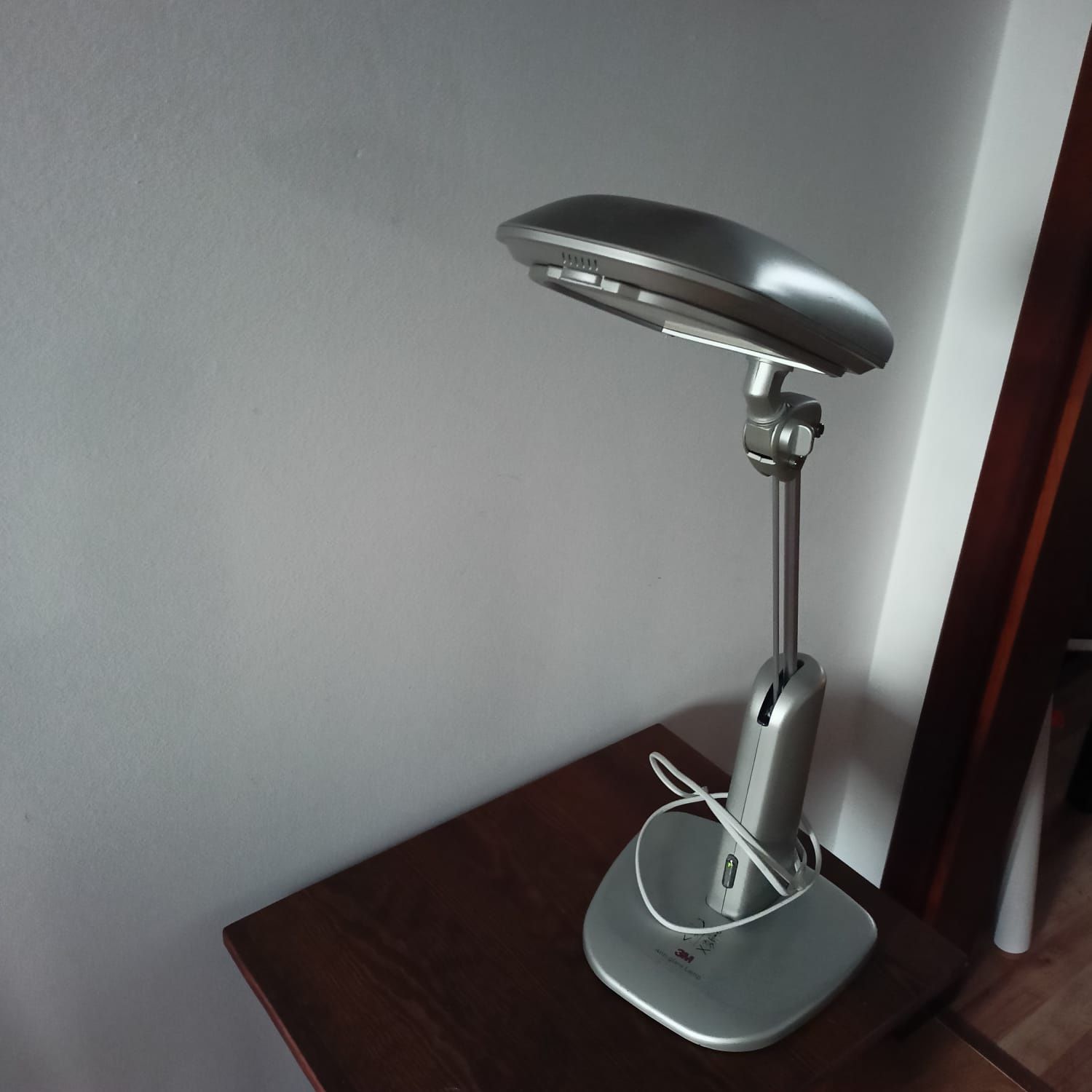 Lampka nocna  biurowa masywna