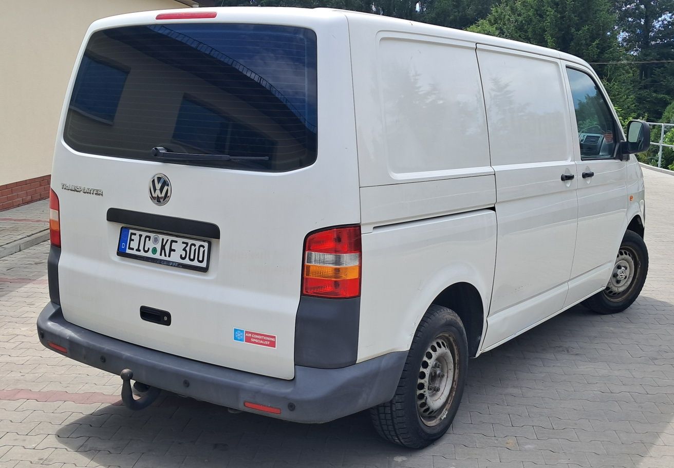 Volkswagen T5 Transporter 1.9TDI klima Webasto czujnik parkowania