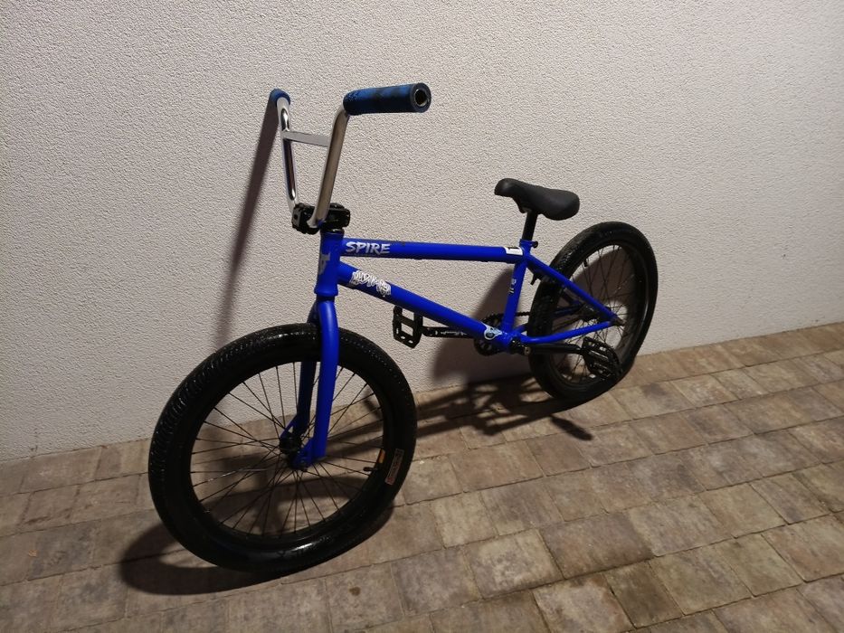 Rower BMX firmy premium spire