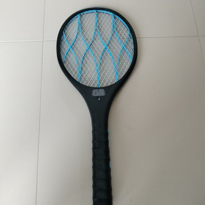 Elektryczne łapki na muchy osy szerszenie wszystko co lata i dokucza