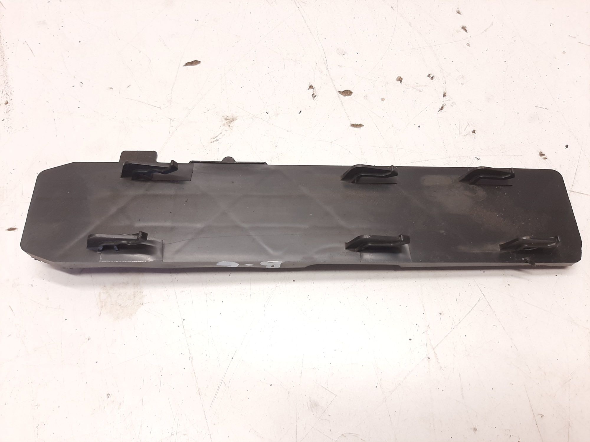 3C0819422 VAG крышка фильтра салона Volkswagen Passat B6 2005-2010p