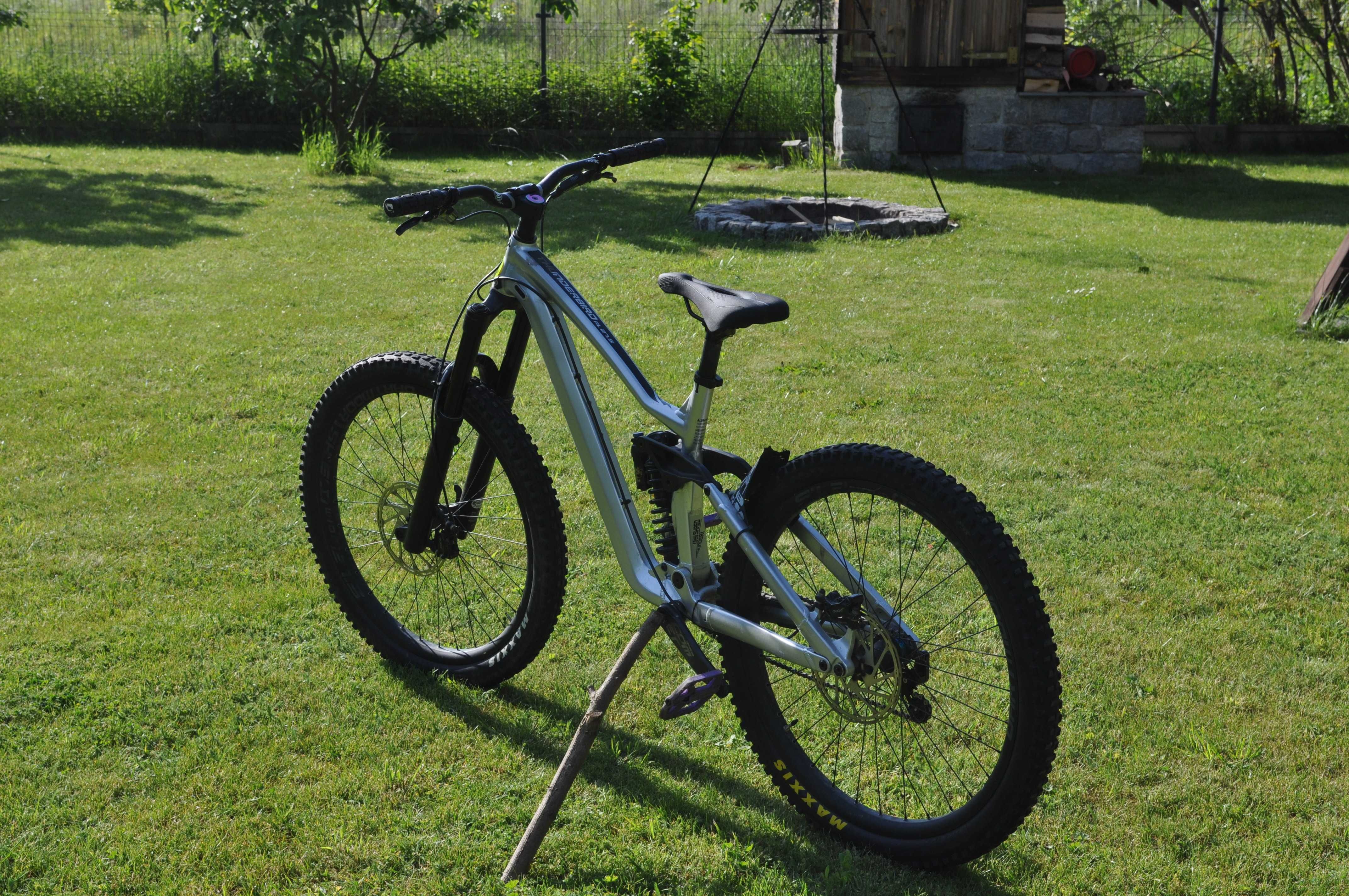 Dartmoor thunderbird FR PRO roz. M