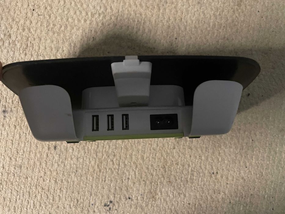 Зарядное Belkin F7C008