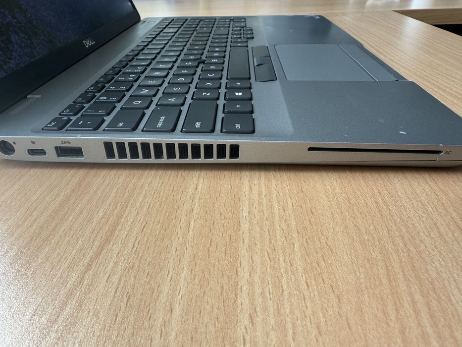 Laptop Dell Latitude 5510 i5 10gen 8GB RAM 256 SSD + mocny zasilacz