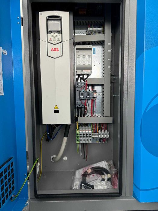 Compressor de parafuso Power System Nobel 45- 10 bar DV PM - NOVO