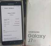 Samsung Galaxy J7 2016