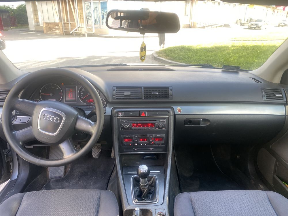 Продам Audi A4B7 1,9TDI