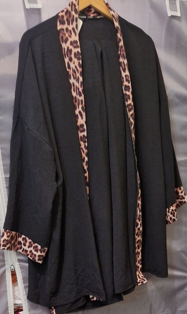Vendo conjunto novo com etiqueta