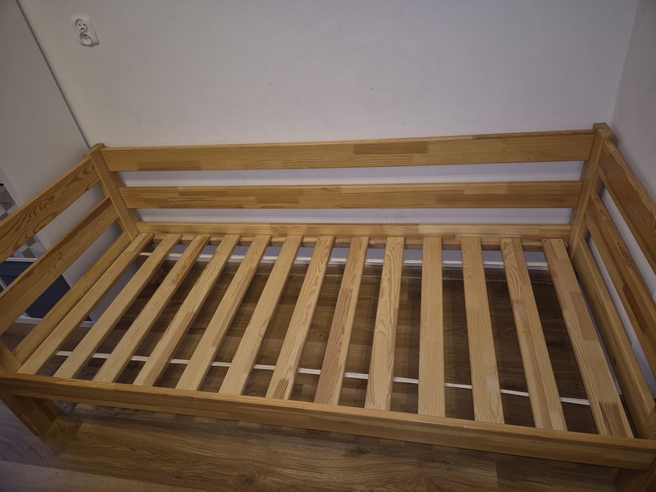 Rama łóżka dla dzieci